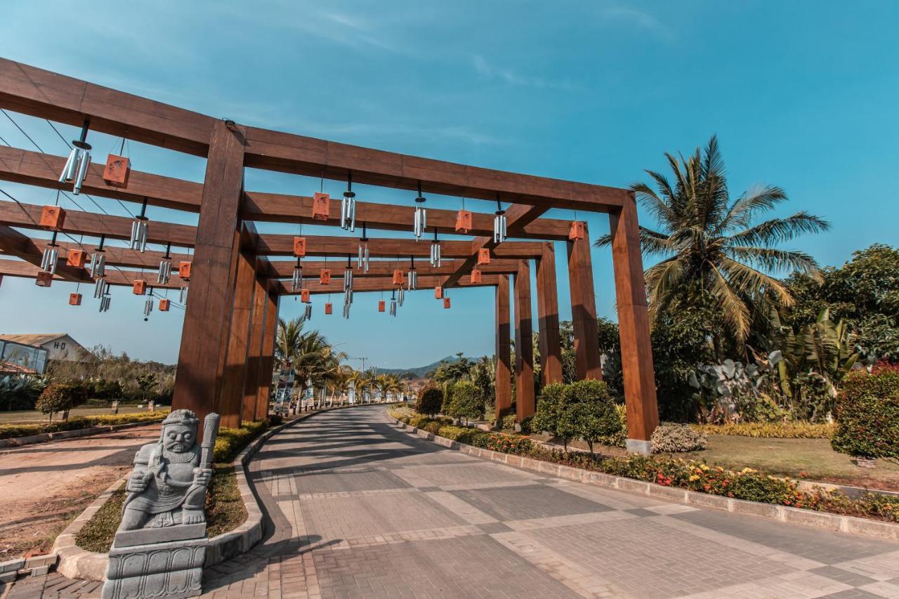 Collection O 9 Villa Ubud Anyer Ngoại thất bức ảnh